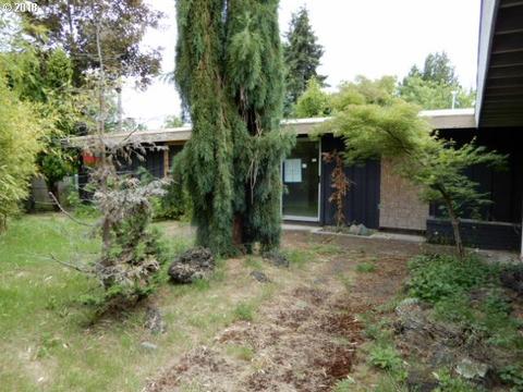 883 Classic Pl, Eugene, OR 97401 photo 1