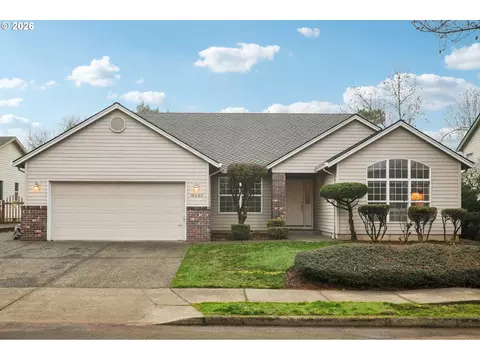 19862 Castleberry Loop, Oregon City, OR 97045