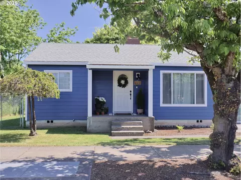 3816 Cherry Ne Ave, Keizer, OR 97303