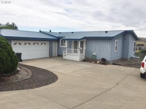 3051 SW River View Dr, Pendleton, OR 97801 photo 1