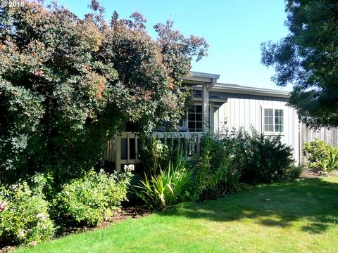 3309 Coraly Ave, Eugene, OR 97402 photo 1