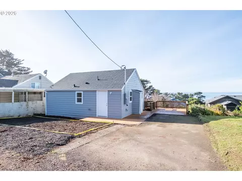 4641 SW Coast Ave, Lincoln City, OR 97367
