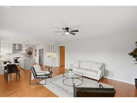 Living - 2350 NW 26th Ave, Camas, WA 98607 photo 6 of 7
