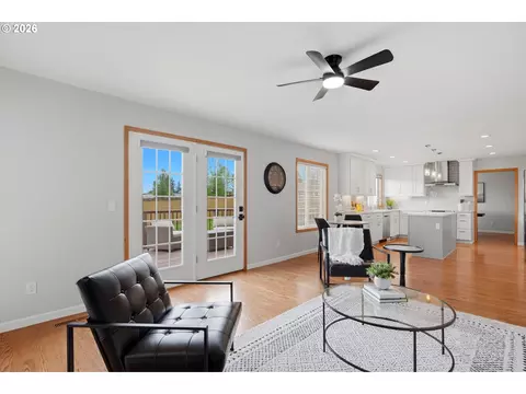 Living - 2350 NW 26th Ave, Camas, WA 98607 photo 7 of 7