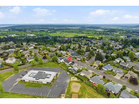 View/Area - 2350 NW 26th Ave, Camas, WA 98607 photo 3 of 4