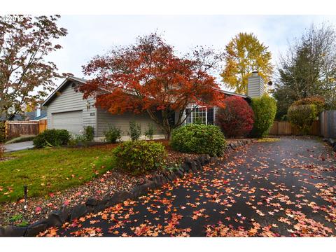 213 73rd Pl, Springfield, OR 97478 photo 1