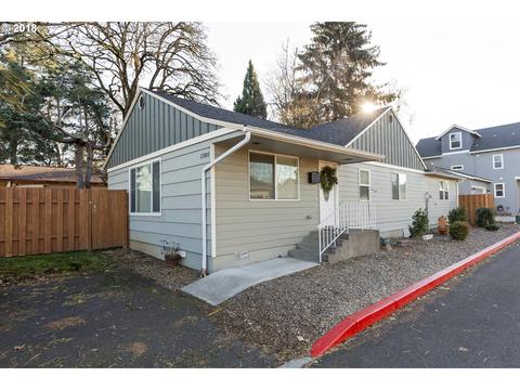 1380 SE 4th St, Gresham, OR 97080 photo 1