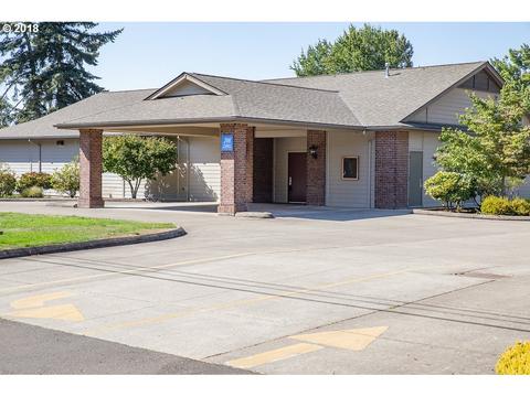 1726 Pine St, Silverton, OR 97381 photo 1
