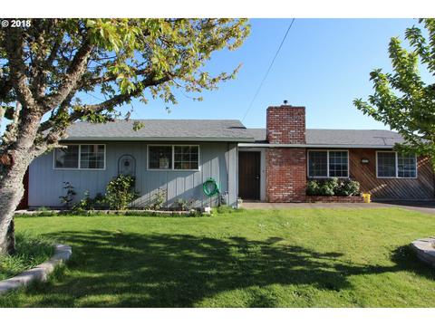 920 E Second Ave, Sutherlin, OR 97479 photo 1
