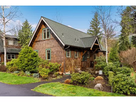 56483 Mckenzie Hwy # 15, Mckenzie Bridge, OR 97413