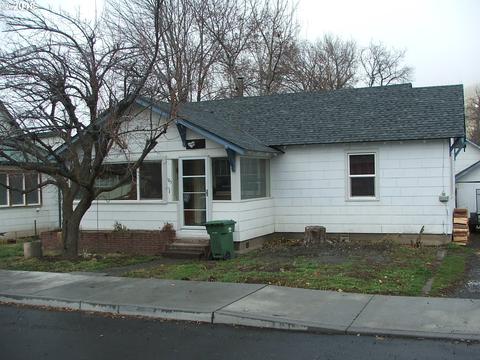 185 Quaid St, Heppner, OR 97836 photo 1
