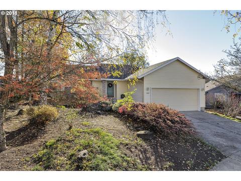 1069 Cedar St, Forest Grove, OR 97116 photo 1