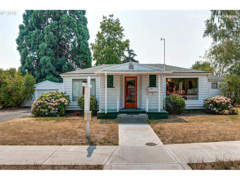 800 E 8th St, Newberg, OR 97132 photo 1