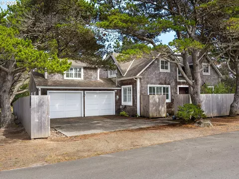701 S Marion Ave, Gearhart, OR 97138