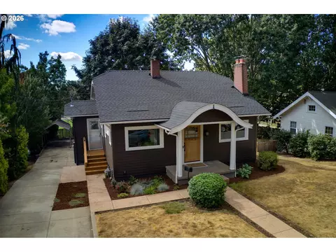 2406 SW Troy St, Portland, OR 97219