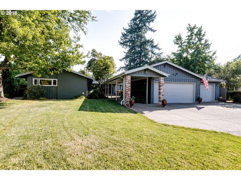 2881 Tomahawk Ln, Eugene, OR 97401 photo 1