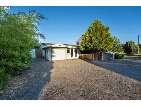 20882 Filbert St, Aurora, OR 97002