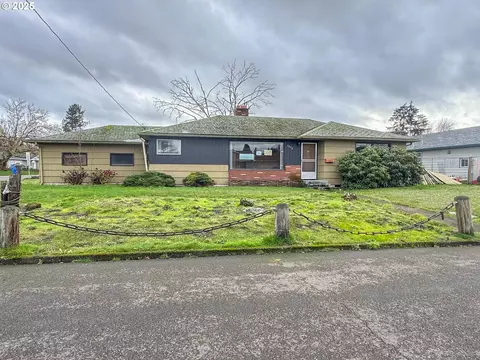 2892 Chester Ave, Salem, OR 97301