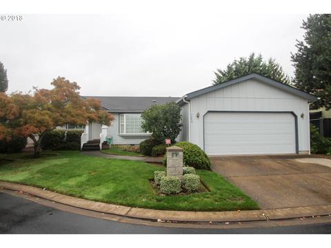 1770 Oakhurst Ct, Eugene, OR 97402 photo 1