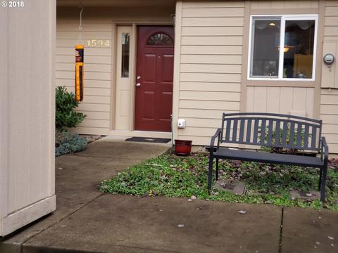 1594 Fetters Loop, Eugene, OR 97402 photo 1