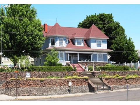 5 NE Despain Ave, Pendleton, OR 97801 photo 1