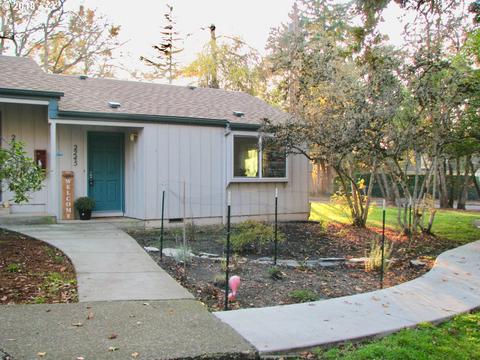2245 Hawkins Ln, Eugene, OR 97405 photo 1