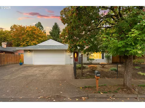 15920 SW Stratford Loop, Portland, OR 97224