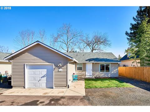 109 E 9th St, Newberg, OR 97132 photo 1