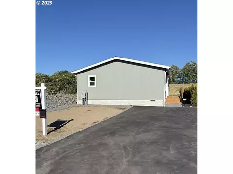 1508 River Rd, Longview, WA 98632