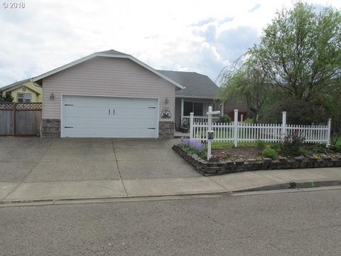 1055 Cascade Ln, Molalla, OR 97038 photo 1