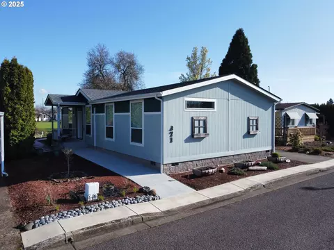 1199 N Terry St #371, Eugene, OR 97402