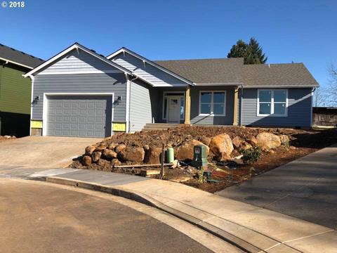 1104 Emmett Loop, Silverton, OR 97381 photo 1