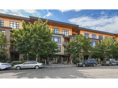 2350 NW Savier St #224, Portland, OR 97210