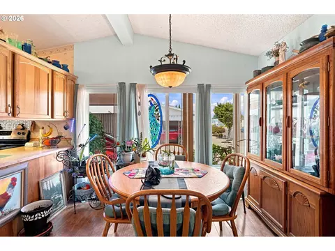 Dining - 3700 Babcock Ln, Eugene, OR 97401 photo 1 of 1
