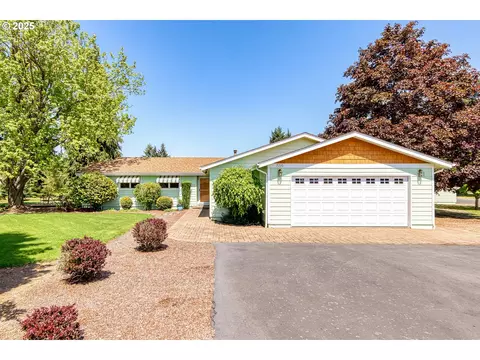 7735 Harpole St, Salem, OR 97317
