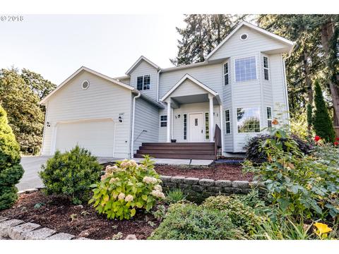 6947 Glacier Dr, Springfield, OR 97478 photo 1