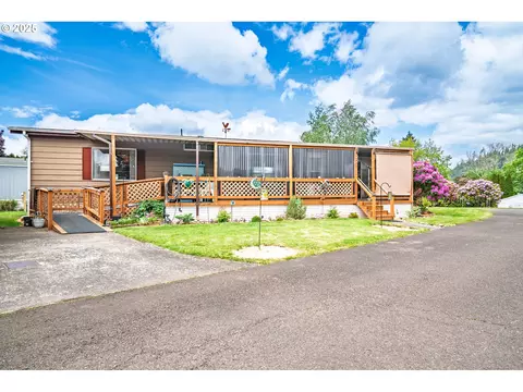 38129 Weirich Dr # 22, Lebanon, OR 97355
