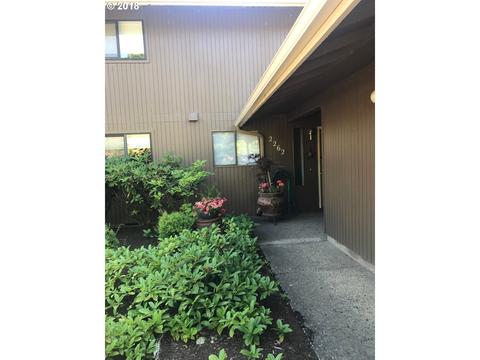 2262 Ridgeway Dr, Eugene, OR 97401 photo 1