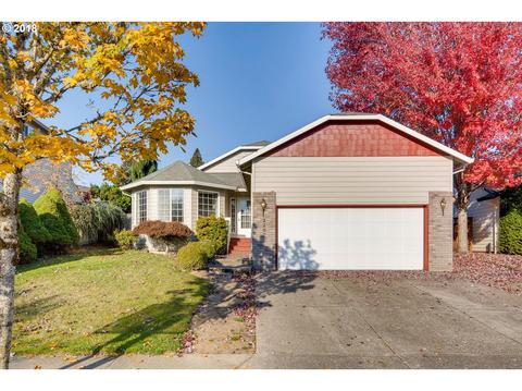 2207 SE Hale Dr, Gresham, OR 97080 photo 1