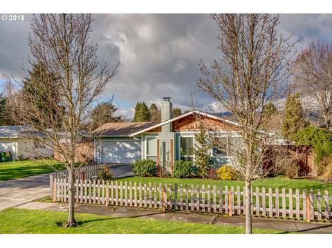 801 Pinehurst Dr, Newberg, OR 97132 photo 1