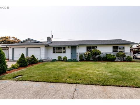 2560 Calgary St, Eugene, OR 97408 photo 1