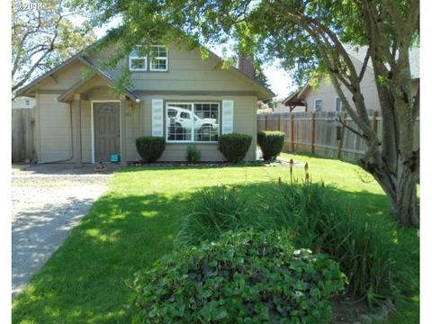 1361 S St, Springfield, OR 97477 photo 1