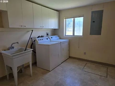 Other - 58 S High Rd, Wamic, OR 97063 photo 4 of 4