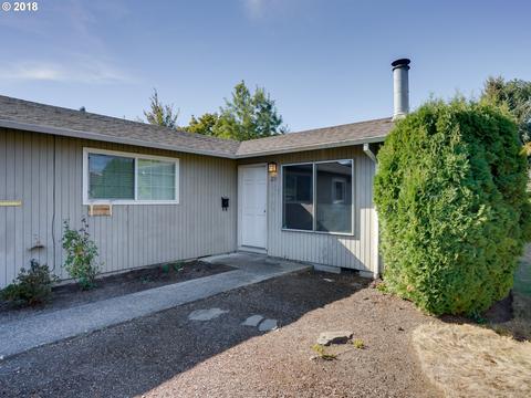 231 SE 3rd Ave, Canby, OR 97013 photo 1