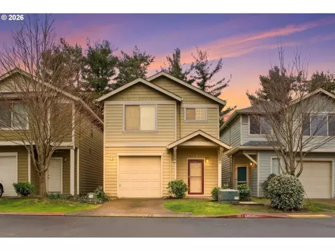 7838 SE Sporri Ln, Milwaukie, OR 97267