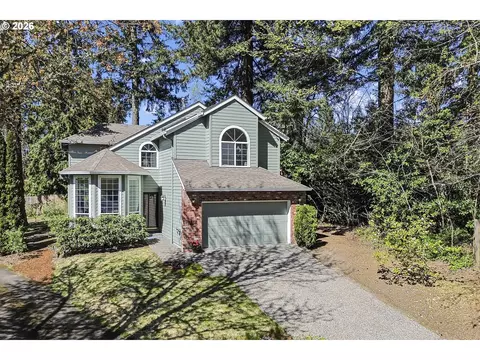 9294 SW Midea Ct, Portland, OR 97225