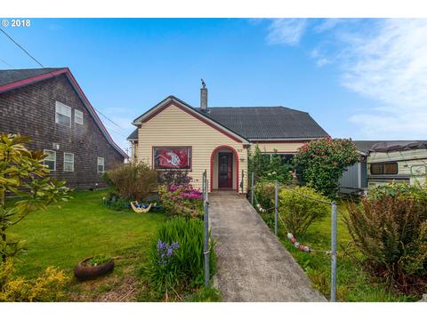 509 Spruce St, Ilwaco, WA 98624 photo 1