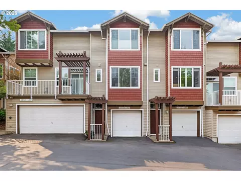10735 SW Canterbury Ln #102, Portland, OR 97224