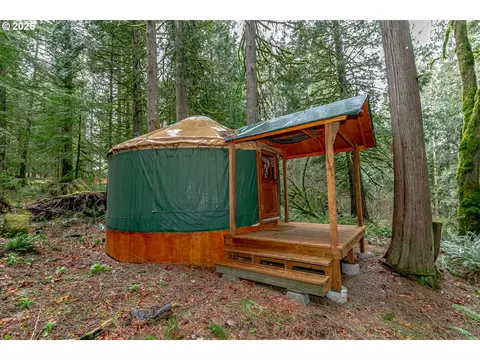 Exterior - 53221 E Marmot Rd, Sandy, OR 97055 photo 11 of 13