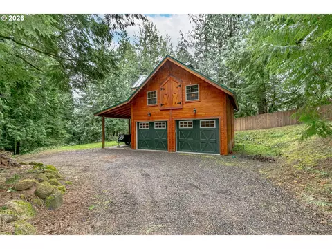 Exterior - 53221 E Marmot Rd, Sandy, OR 97055 photo 12 of 13